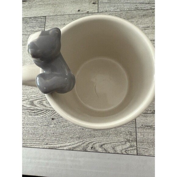 Good Meowing Coffee Mug Kitty Cat Sitting On Rim Eccolo - Picture 5 of 7